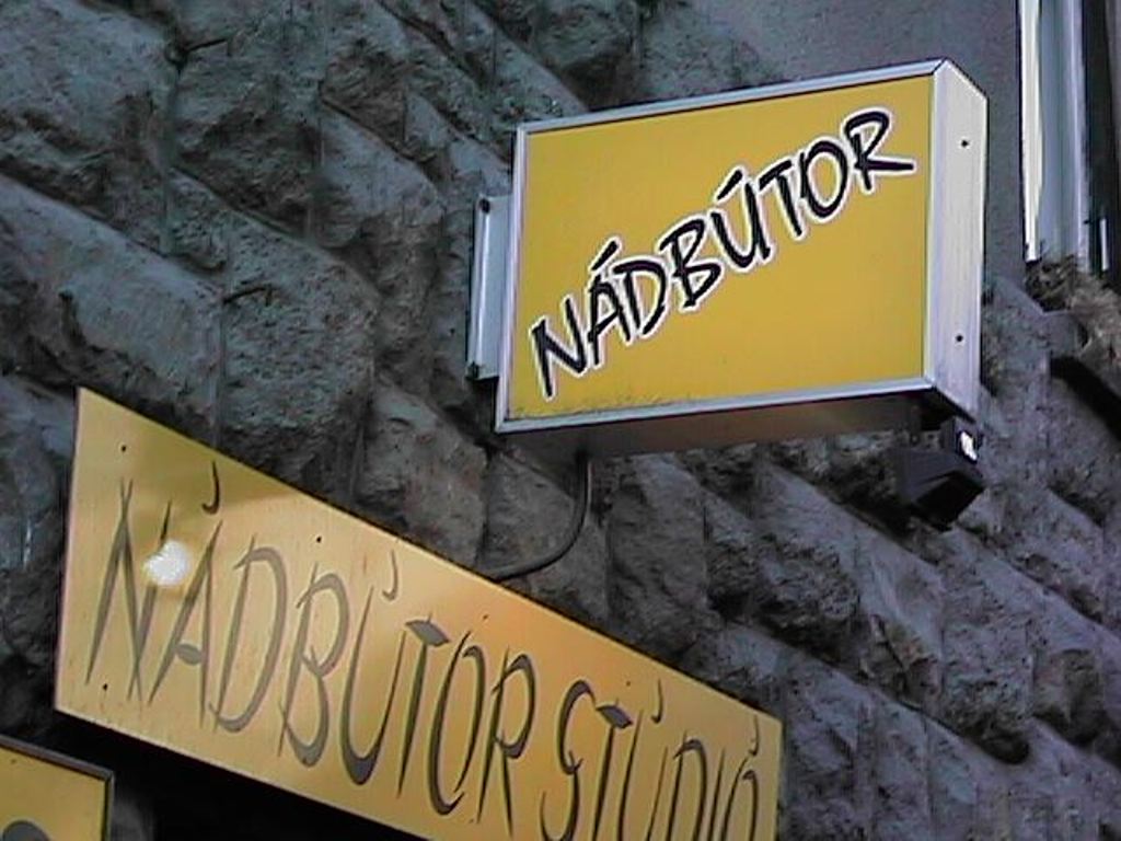 Nadbutor.JPG